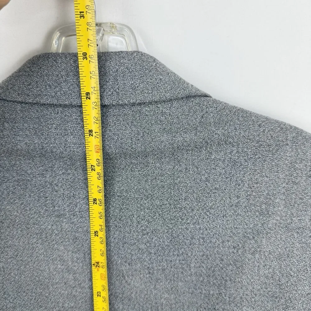 Zara Man Gray Blazer Men’s Size 42R EUR 52 Lined Two Button Suit Jacket